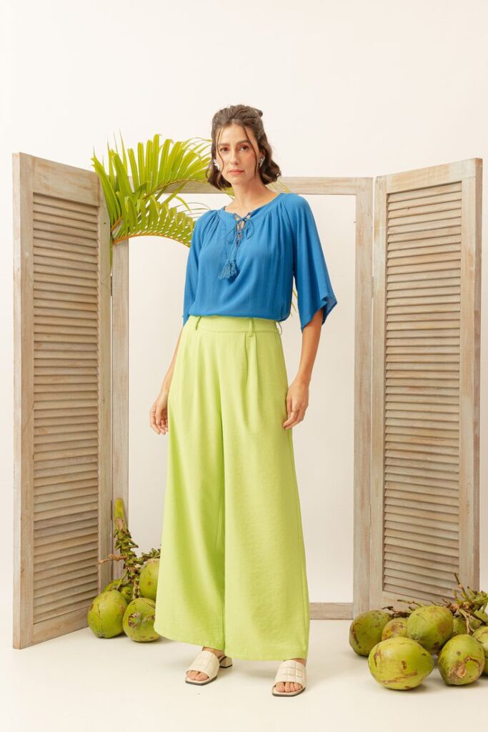 calça ampla elegante