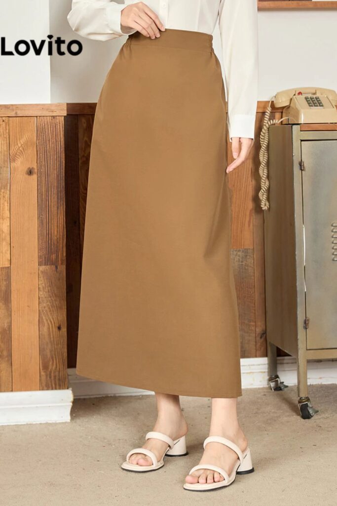 Como Usar Marrom - Saia de bolso simples elegante