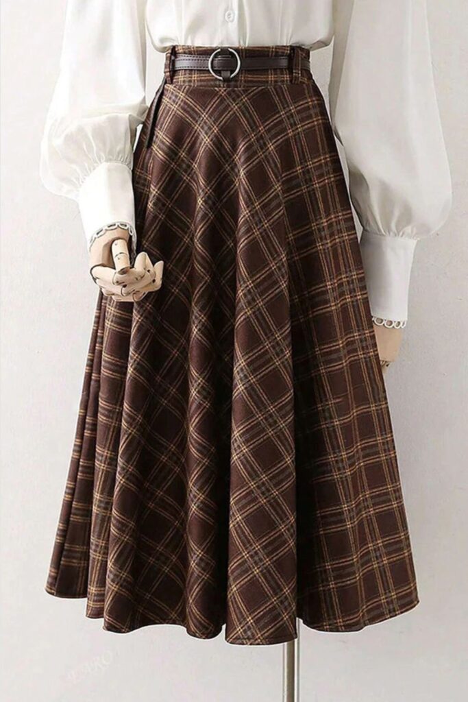 Como Usar Marrom - Saia elegante com costura em tecido xadrez