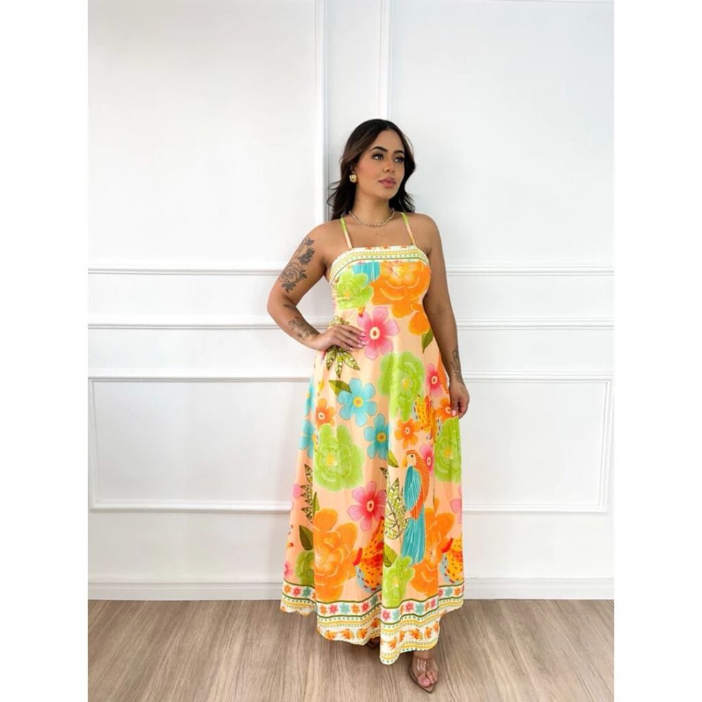 Vestido Midi inspiração em estampas tropicais Vestido Midi inspiração em estampas tropicais