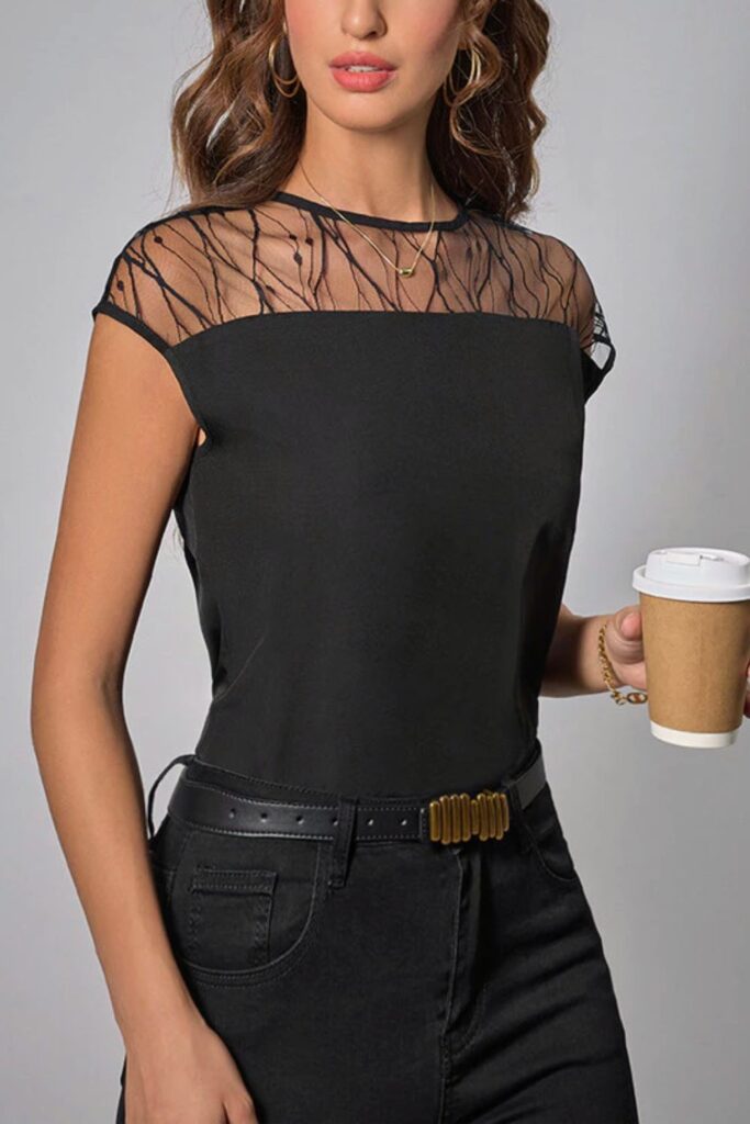 Quais Cores Combinam com Preto - Blusa de malha elegante lisa Quais Cores Combinam com Preto - Blusa de malha elegante lisa