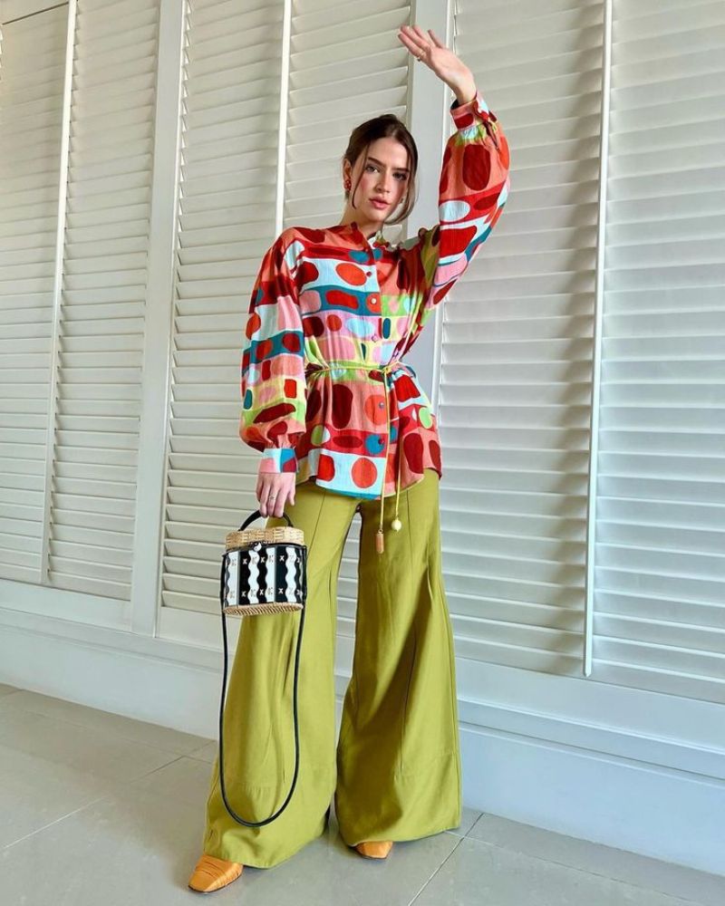 Como usar estampas coloridas com elegância - tamanho da estampa Como usar estampas coloridas com elegância - tamanho da estampa