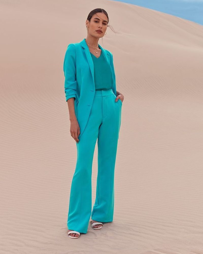 Looks monocromáticos coloridos - moda elegante Looks monocromáticos coloridos - moda elegante