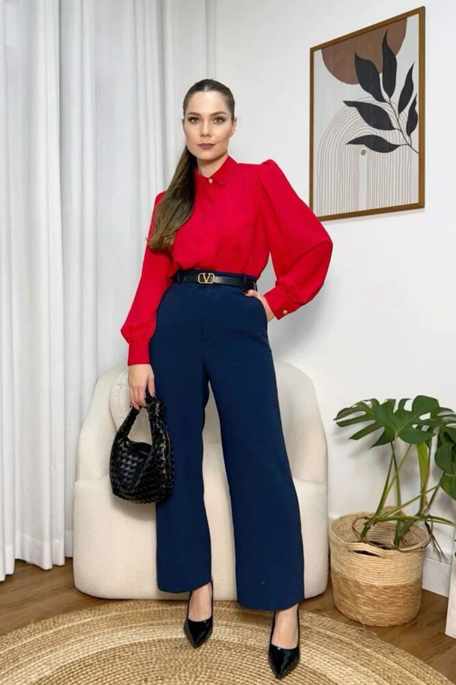looks com calça azul marinho e blusa vermelha (1) looks com calça azul marinho e blusa vermelha (1)