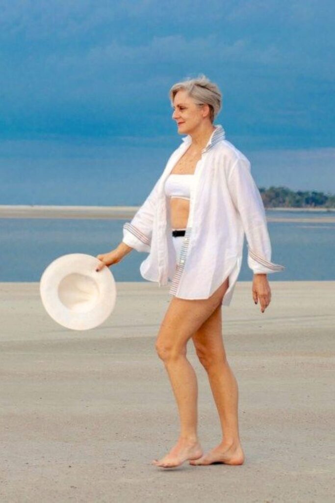 Looks de Praia para Mulheres Acima dos 40 Anos - Biquíni Looks de Praia para Mulheres Acima dos 40 Anos - Biquíni